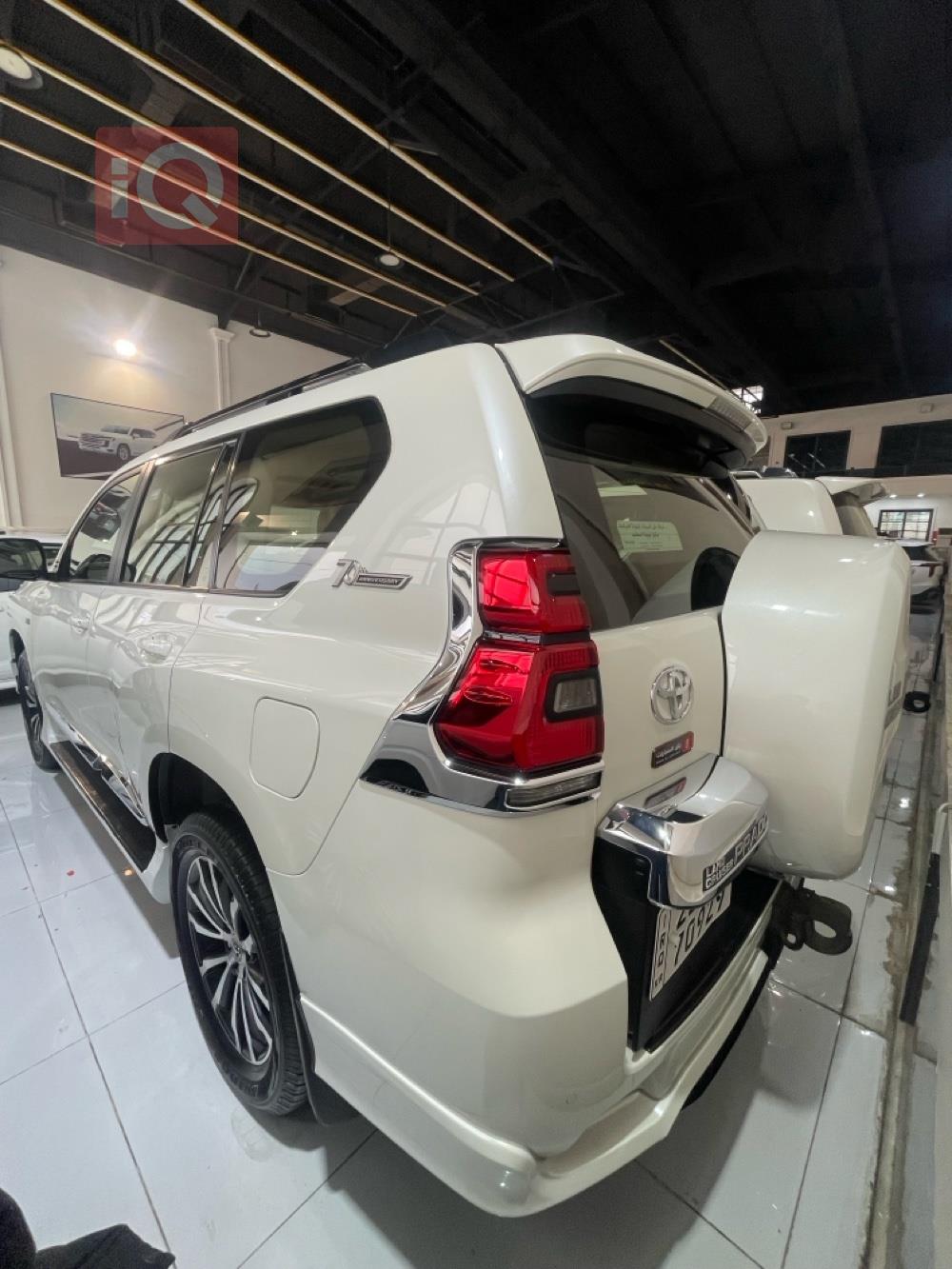 تۆیۆتا لاندكروزر پرادۆ